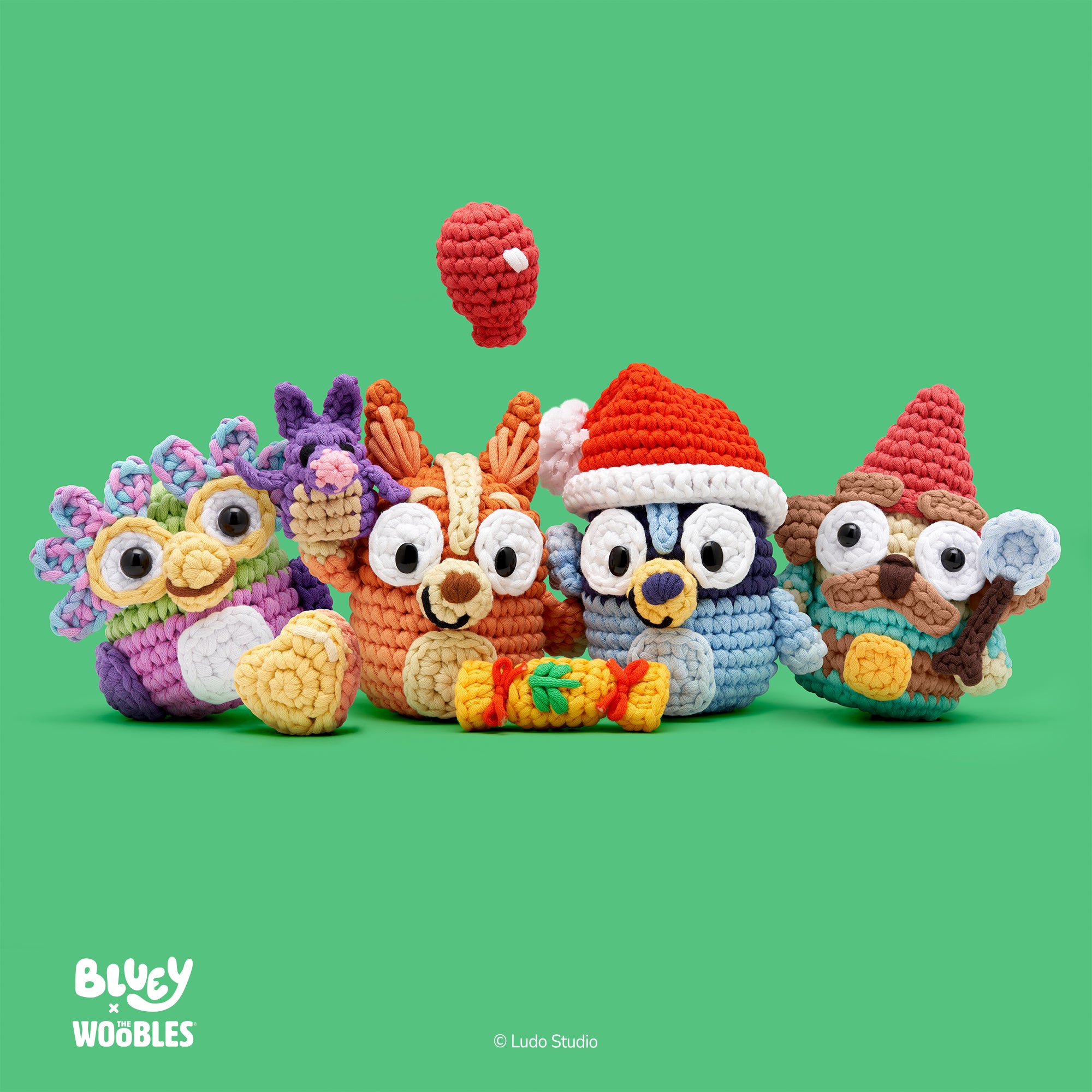 Alternative view of Christmas Cracker Accessory Kit