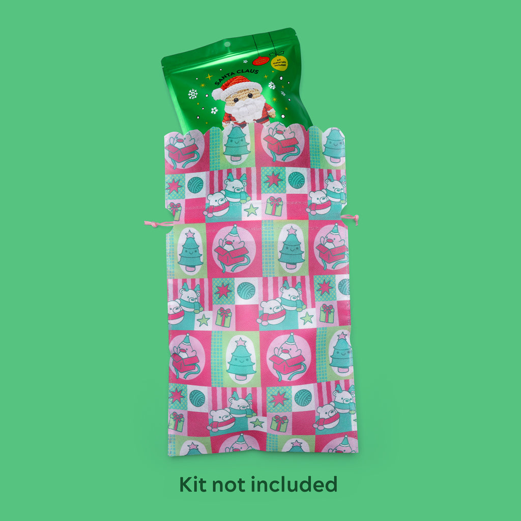 Alternative view of 3-Pack Holiday Gift Bag Set
